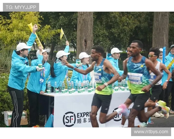 武汉街舞队在城市马拉松中绽放青春活力的成长历程与奋斗故事